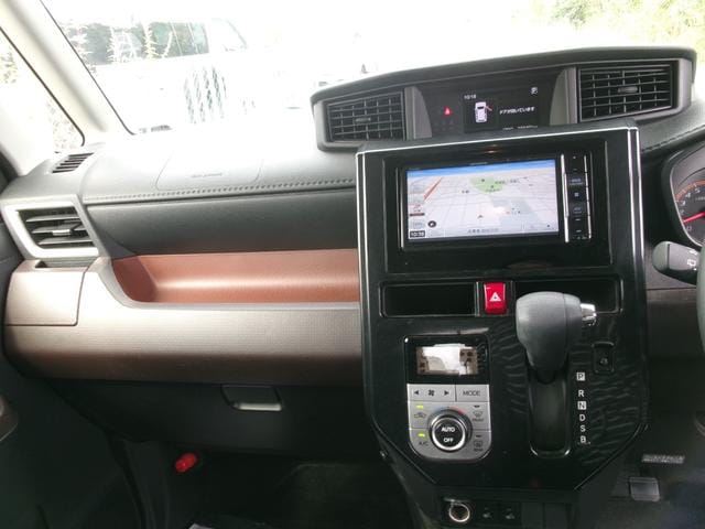 Toyota Roomy 2017